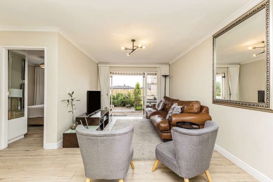 2 Bedroom Property for Sale in Durbanville Western Cape